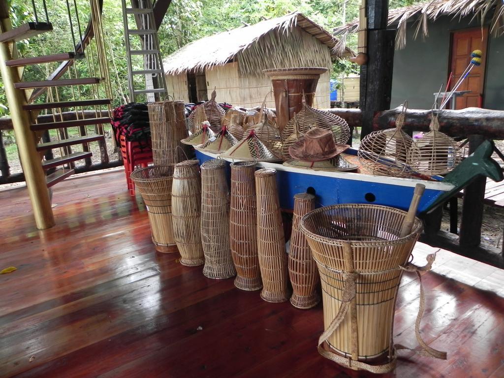 Borneo Natural Sukau Bilit Resort מראה חיצוני תמונה