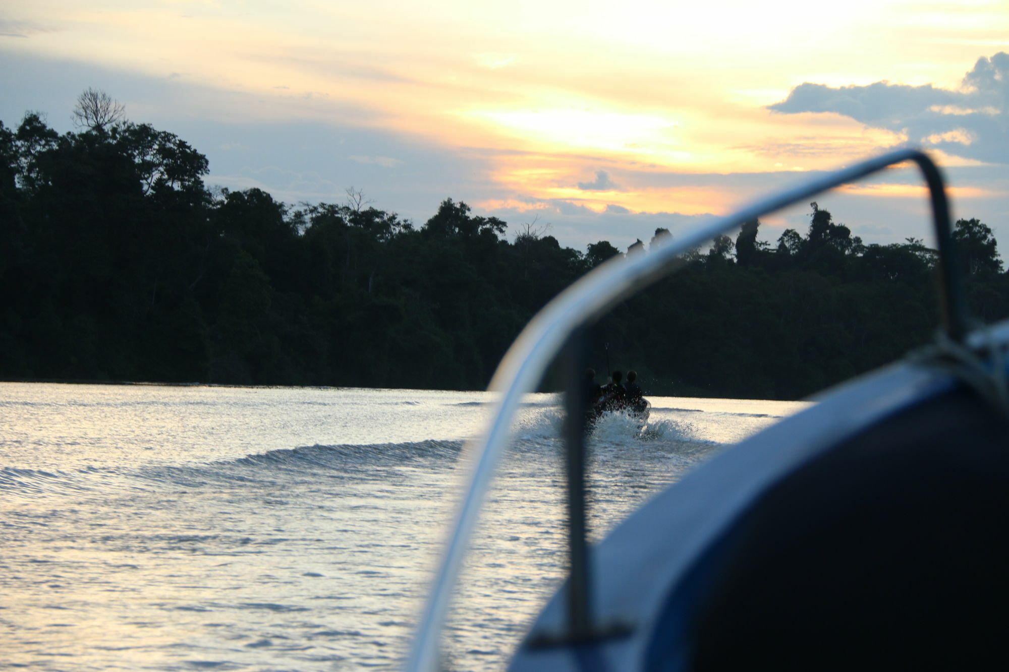 Borneo Natural Sukau Bilit Resort מראה חיצוני תמונה